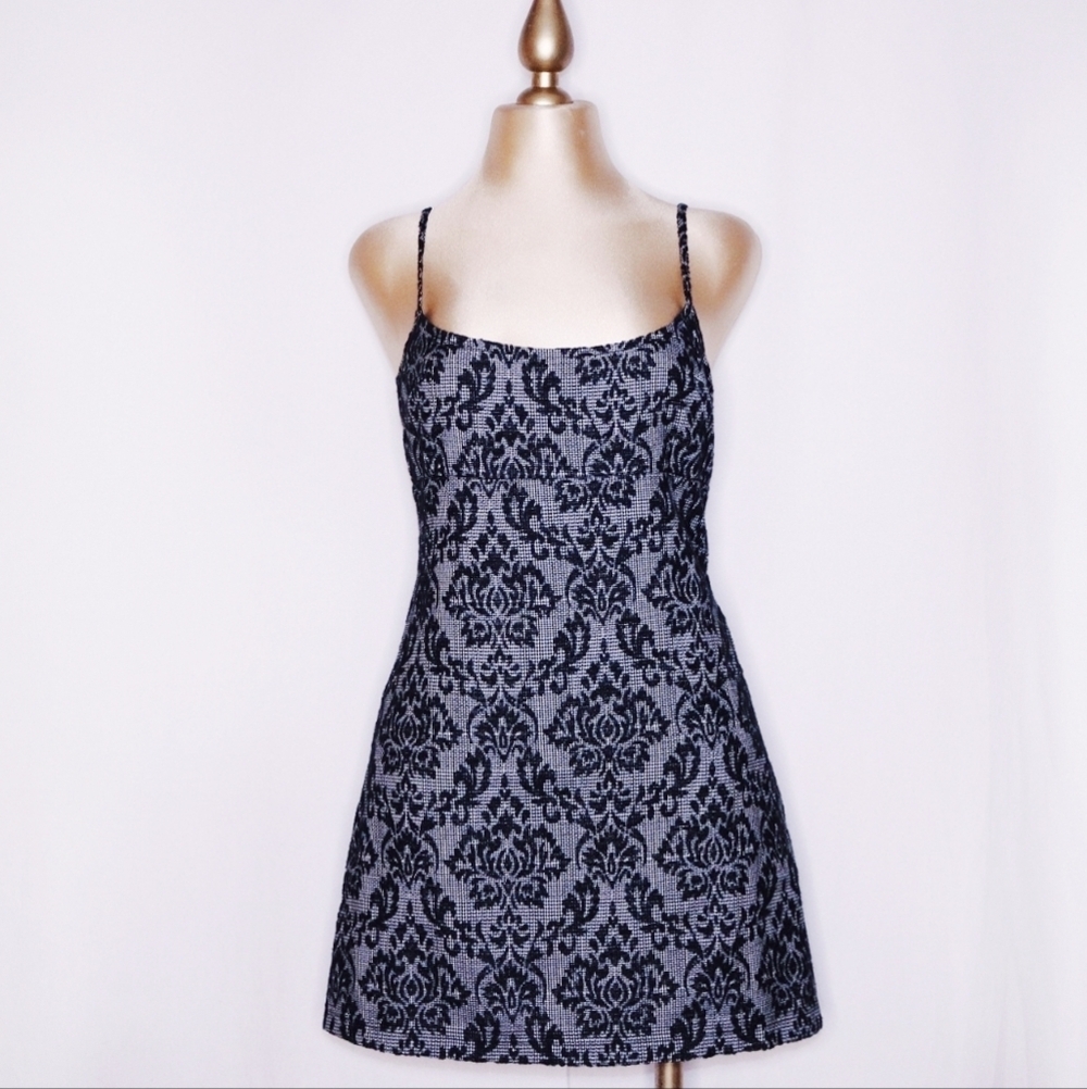 URBAN OUTFITTERS cute black and grey mini dress, Medium